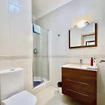Moderno Perto Da Marina E Da Appartement
