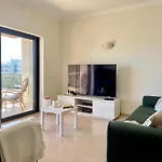 Moderno Perto Da Marina E Da * لاغوس